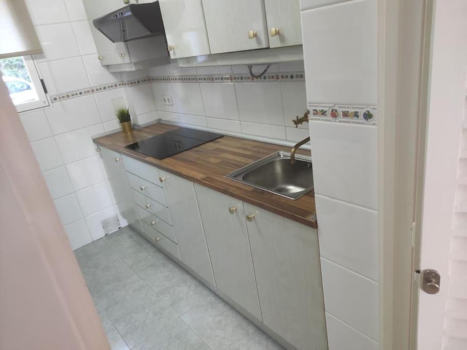 Apartamento Costa De Madrid Ngoại thất bức ảnh